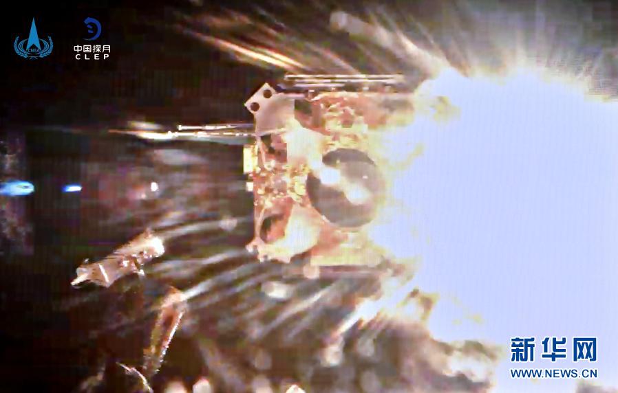 Включение ЖРД YF-37 для выхода на орбиту