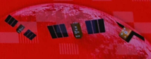 Условные изображения трех запущенных КА с "большого красного экрана"