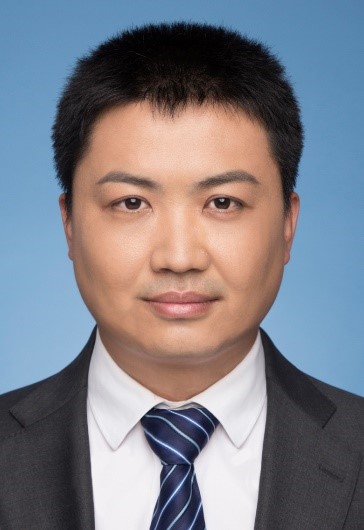 Ван Чжаокуй -- руководитель проекта научного спутника Цинхуа