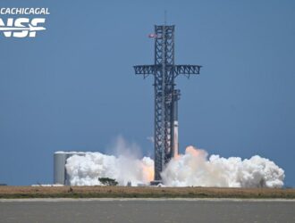 SpaceX провели статическое огневое испытание Super Heavy B9