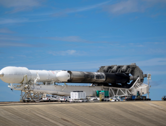 РН Falcon Heavy миссии Psyche вывезена на стартовую площадку