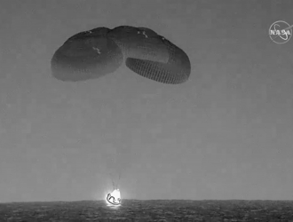 Грузовой корабль Dragon CRS-30 приводнился в Мексиканском заливе