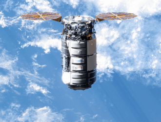 Стыковка откладывается