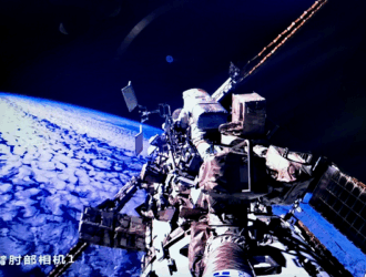 Экипаж корабля «Шэньчжоу-20» совершил очередной выход в открытый космос