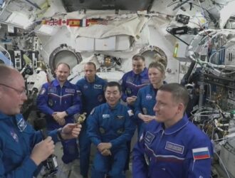 НА МКС прошла церемония передачи командования станцией