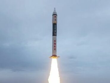 От семи до восьми