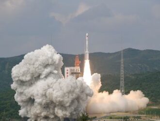 Два TJSW на низкой орбите