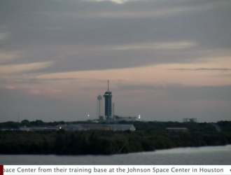 РН Falcon-9 с кораблём Crew Dragon вывезли на старт