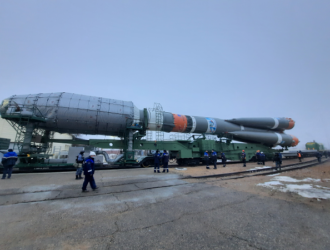 «Союз-2.1б» установили на стартовый стол Байконура перед запуском спутников OneWeb