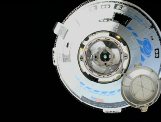 Starliner пристыковался к МКС