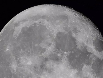 Россия планирует отправлять к Луне экипажи до четырех человек