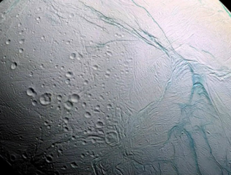 Там может быть жизнь. Ученые нашли океан на спутнике Сатурна