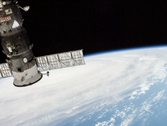 Экипаж МКС изолировался в российском сегменте для поиска утечки воздуха