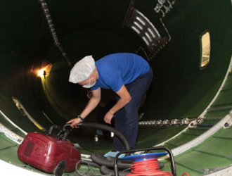 Авторский осмотр и накатка головного обтекателя на «Прогресс МС-15»