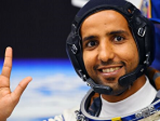 Первый космонавт ОАЭ рассказал, как изменился внешне в космосе