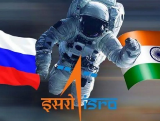 Дмитрий Рогозин встретился с индийскими космонавтами в России