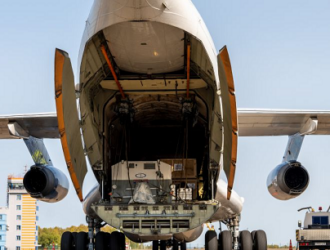 На космодром Восточный доставлены три спутника связи «Гонец-М»