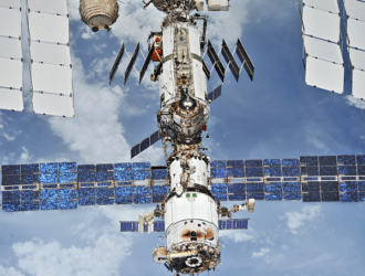 Экипаж МКС доложил, что утечка воздуха со станции продолжается