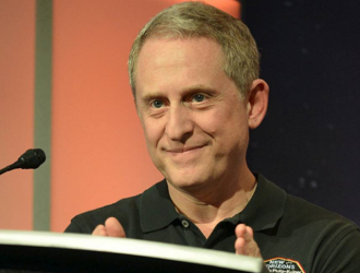 Главу миссии New Horizons отправят в космос для проведения опытов на SpaceShipTwo