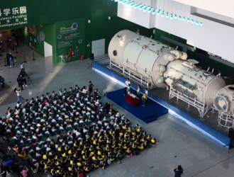 В Музее науки и техники Пекина открылась выставка, посвященная космической станции «Тяньгун»