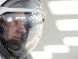 Кэти Людерс заявила, что не может гарантировать возвращения астронавтов на Луну к 2024 году