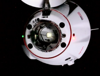 Экипаж Crew Dragon прибыл на МКС