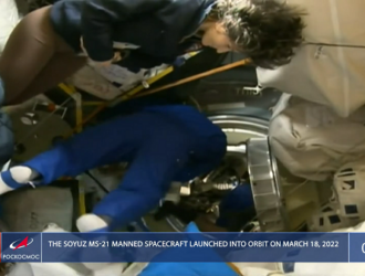 Три российских космонавта перешли с МКС на борт корабля «С.П.Королев»