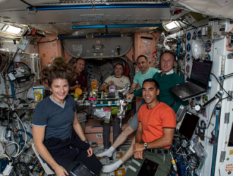 Новый год в космосе впервые в истории встретили сразу 10 человек