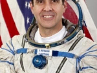 Биография бортинженера КК “Союз ТМА-11М” Рика Мастраккио