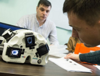 Николай Тихонов и Андрей Бабкин осваивают печать живых тканей