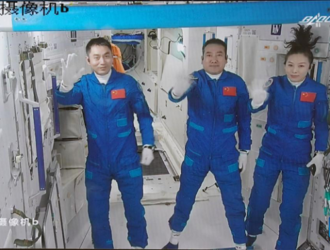 Экипаж китайской космической станции начал разгрузку грузового корабля «Тяньчжоу-3»