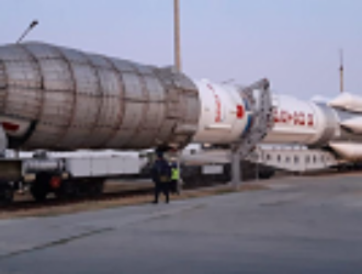 «Протон-М» с коммерческими спутниками вывезли на стартовый стол Байконура