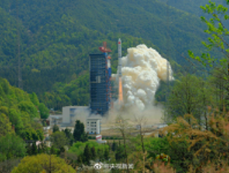 В Китае запущена очередная группа спутников «Яогань-30»