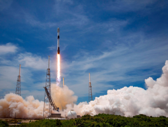 Стоимость запуска у SpaceX снизилась