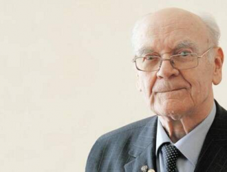 Герберт Ефремов награждён орденом Андрея Первозванного