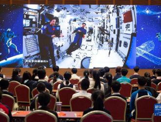 Экипаж «Шэньчжоу-13» проведёт для миллионов китайских школьников и студентов вторую научно-познавательную лекцию из космоса