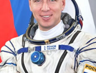 Биография командира корабля “Союз ТМА-18М” Сергея Александровича Волкова