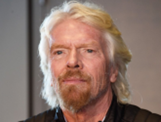 Ричард Брэнсон продает большую часть своей доли в Virgin Galactic