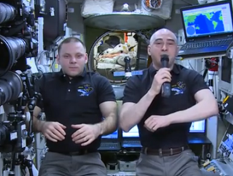 Российские космонавты с МКС поздравили учащихся с Днем знаний