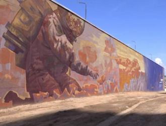 Мечты о космосе: огромное 183-метровое граффити нарисовали в Казани