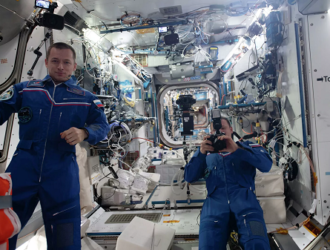 Российские космонавты с борта МКС поздравили женщин с 8 марта