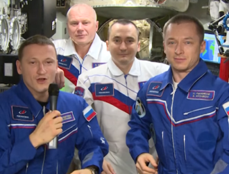 Космонавты с МКС поздравили россиян с годовщиной полета Гагарина