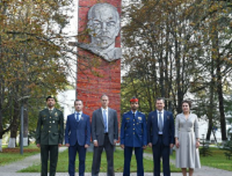 В ЦПК проводили на Байконур экипажи МКС-61/62/ЭП-19