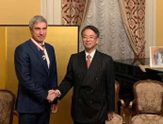 Посол Японии вручил орден Восходящего солнца Сергею Крикалеву