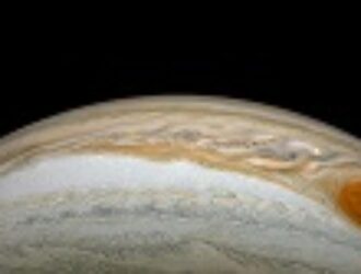 Зонд Juno получил новые снимки Большого красного пятна на Юпитере