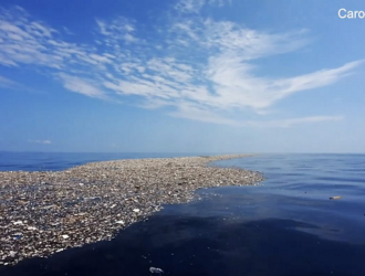 Космонавт рассказал, что плавающий в океане остров из мусора видно с МКС