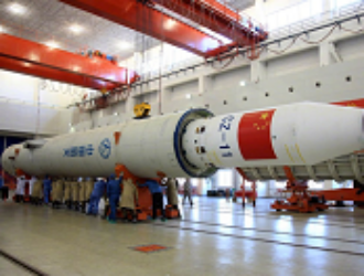 На двух космодромах Китая идёт предстартовая подготовка к космическим запускам