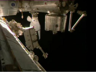 Отстыковка Cargo Dragon отложена