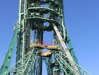 Стартовый комплекс «Восток» готовится к запуску грузового корабля «Прогресс МС-18»