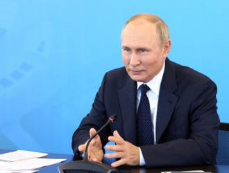 Путин заявил, что РФ будет наращивать орбитальную группировку спутников